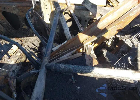 2022 Honda Accord Touring z USA, uszkodzony, nr VIN 1HGCV2F94NA002675